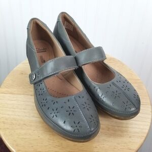 Clarks Womens Everlay Bay Leather Flats Mary Jane Size 10 Comfort Loafers Gray